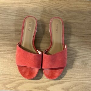 SOLUDOS Anouk slide sandal